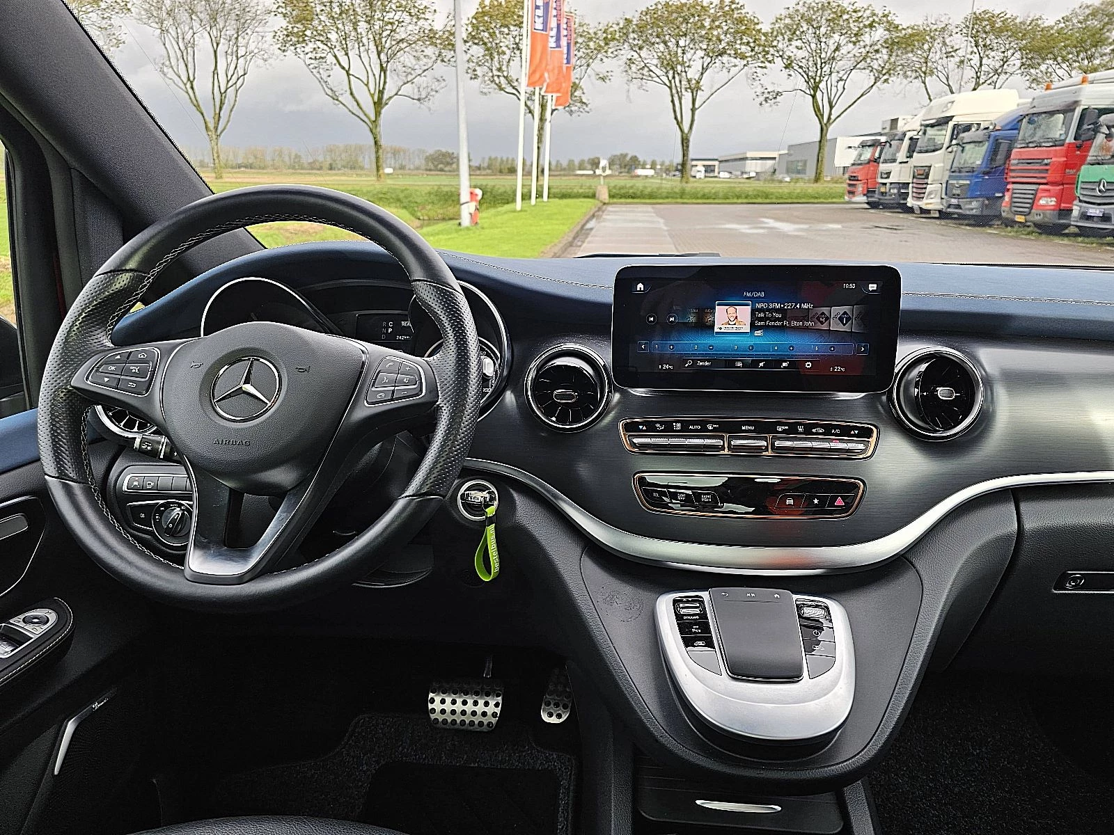 Mercedes-Benz EQV 2020 - 300 Bild 8