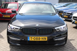 BMW 5 Series 2018 - 530e iPerformance Executive zdjecie 8