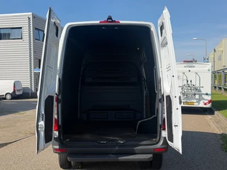 Mercedes-Benz Sprinter 2023 - 517CDI L2H2 Automaat Airco Cruisecontrol AppleCarplay Led/Xenon image 5