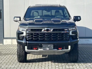 Chevrolet Silverado 2024 - USA ZR2 6.2 V8 image 5