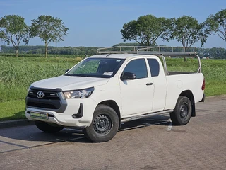 Toyota Hilux 2021 - HI-LUX 2.4 image 2