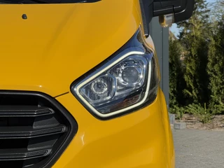 Ford Transit Custom 2020 - 2.0 TDCI / L2H1 / 1e EIG. / TREKHAAK / IMPERIAAL / AIRCO / CRUISE / LED / STOELVERW imagem 16