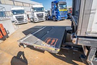 Volvo N/A 2018 - FE 280 + CHEREAU+CARRIER MULTI TEMP. bild 13