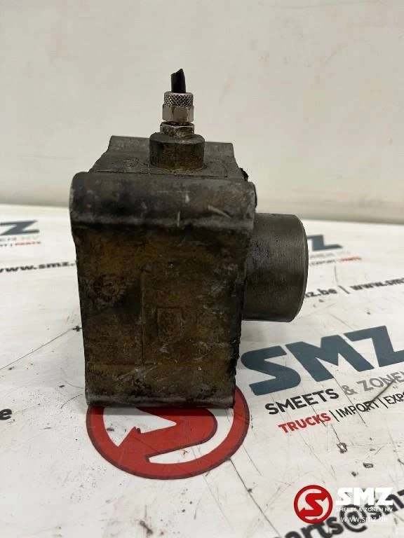 Volvo - Occ Hydraulische pomp met PTO Volvo afbeelding 4