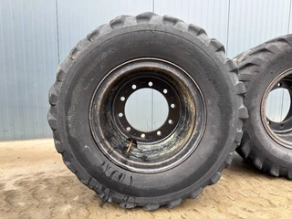 Bridgestone N/A - 1000 x 20 Set / 10.00 x 20: 4x2 Tyres изображение 2