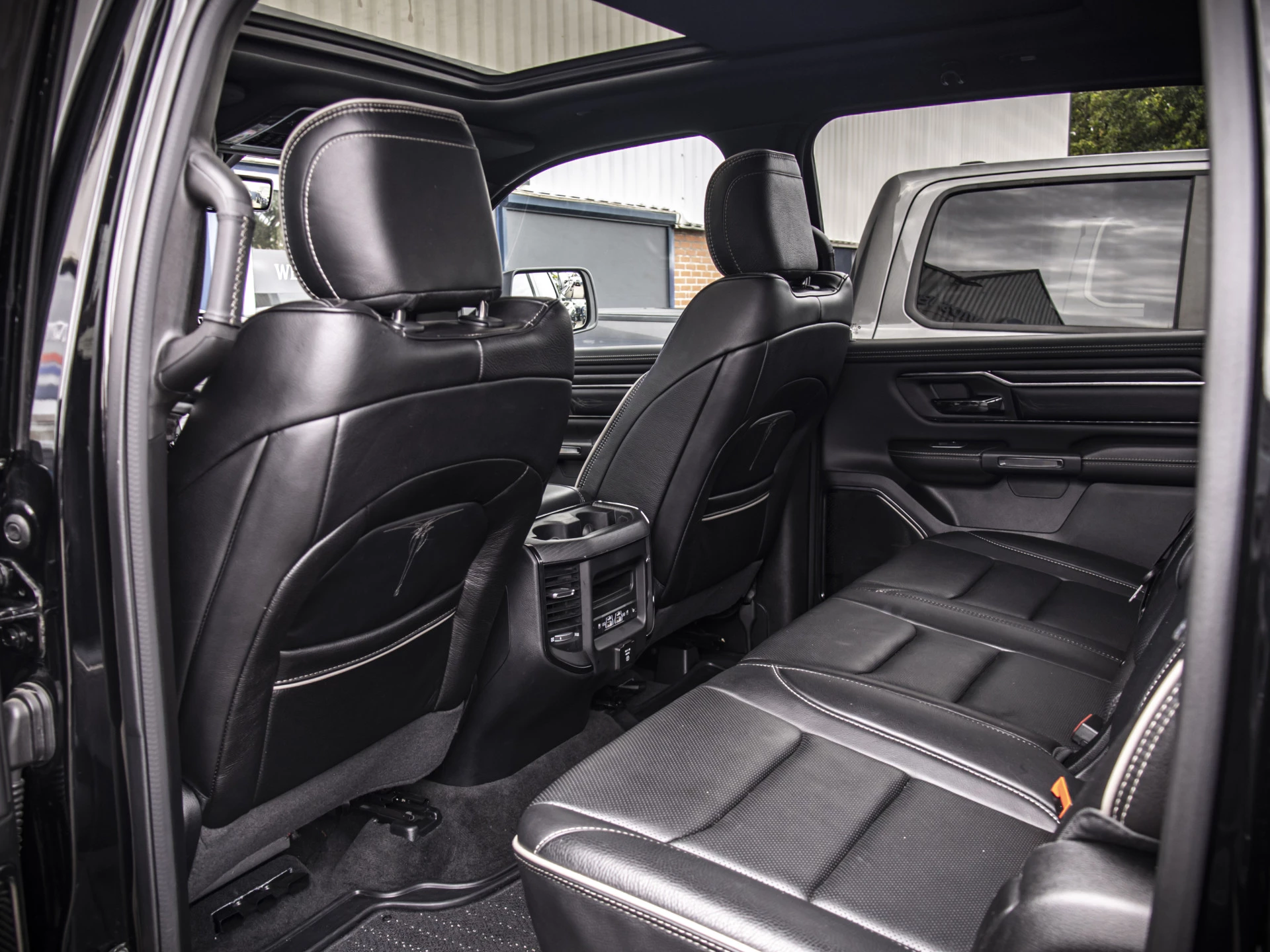 Dodge Ram 1500 2022 - Limited Night afbeelding 11