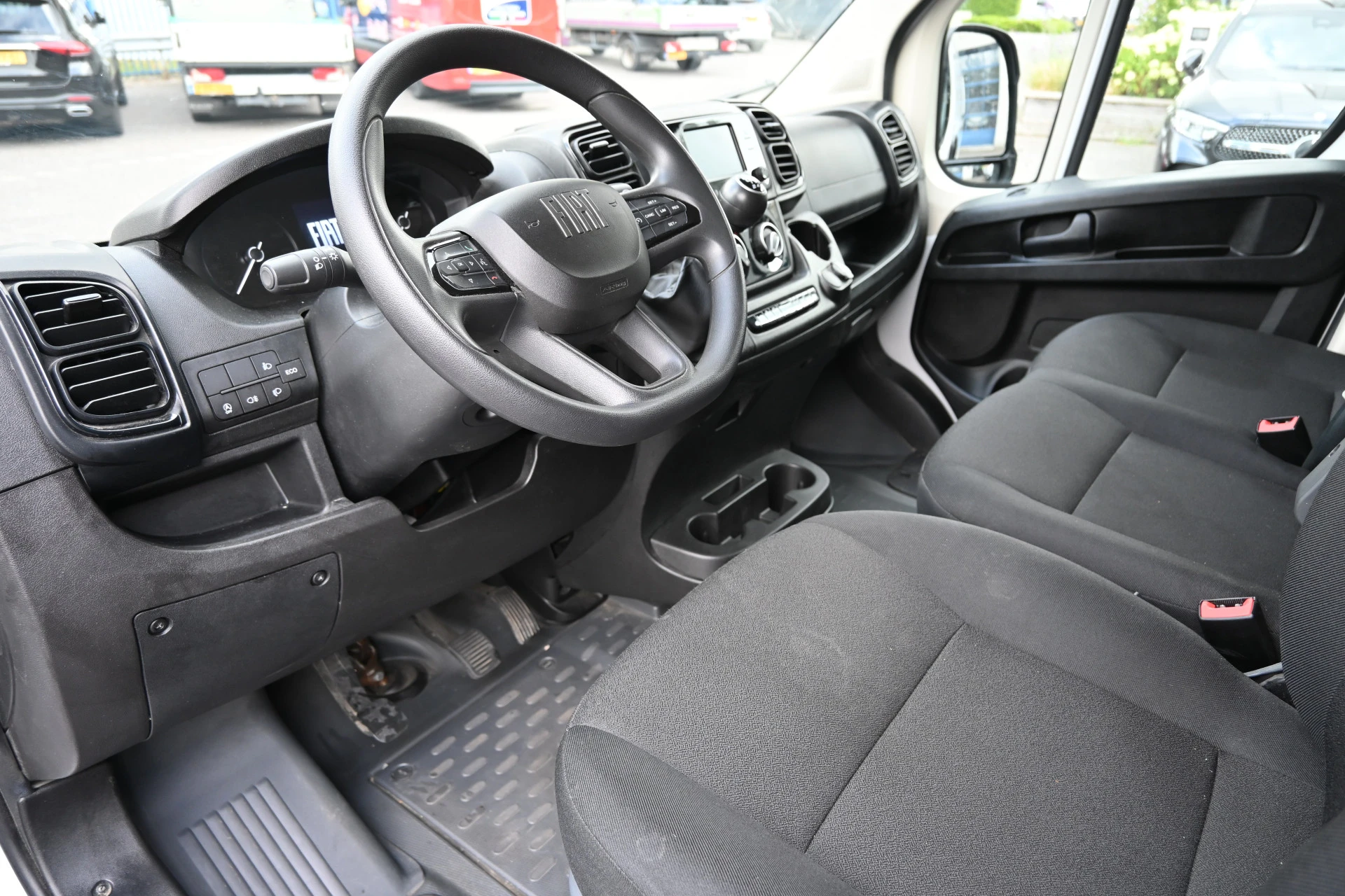 Fiat Ducato 2024 - L2H2 2.2 MultiJet 140 pk 3.5t afbeelding 4