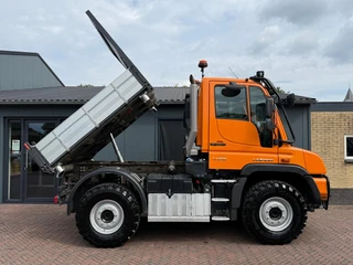 Unimog 2019 - U 218 Kipper 4X4 AGRI Euro 6 PTO NL Kenteken 3 Seats afbeelding 2 miniatuur