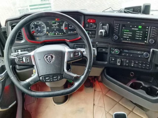 Scania R 2017 - R580 V8 NGS Low roof 6x2 - PTO/Hydraulic - Retarder - Custom interior - 2.95 WB - Navi bild 10