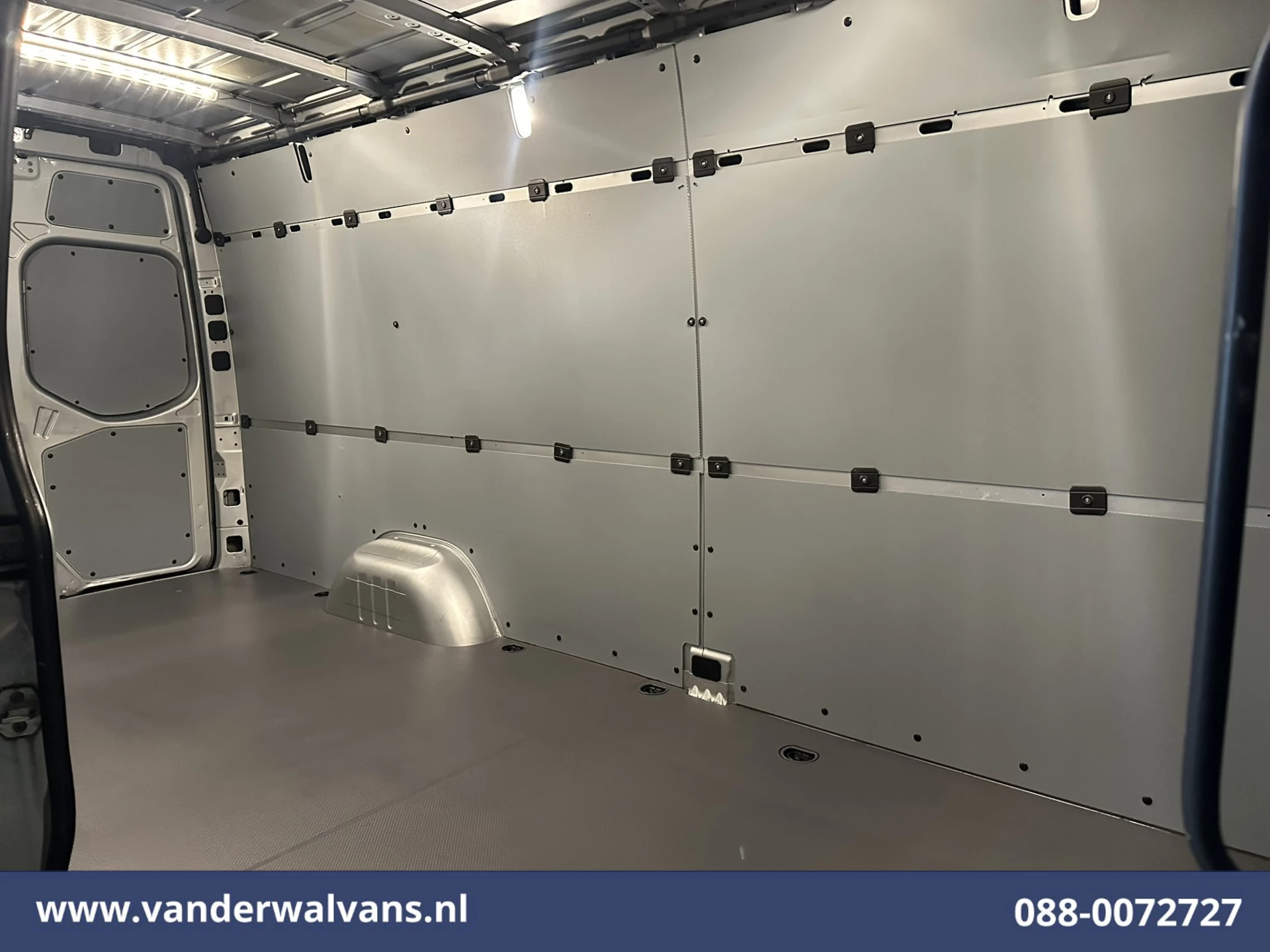 Mercedes-Benz Sprinter 2020 - 314 CDI 143pk L3H2 Euro6 Airco | Camera | Navigatie | Apple Carplay | Android Auto obrázek 12