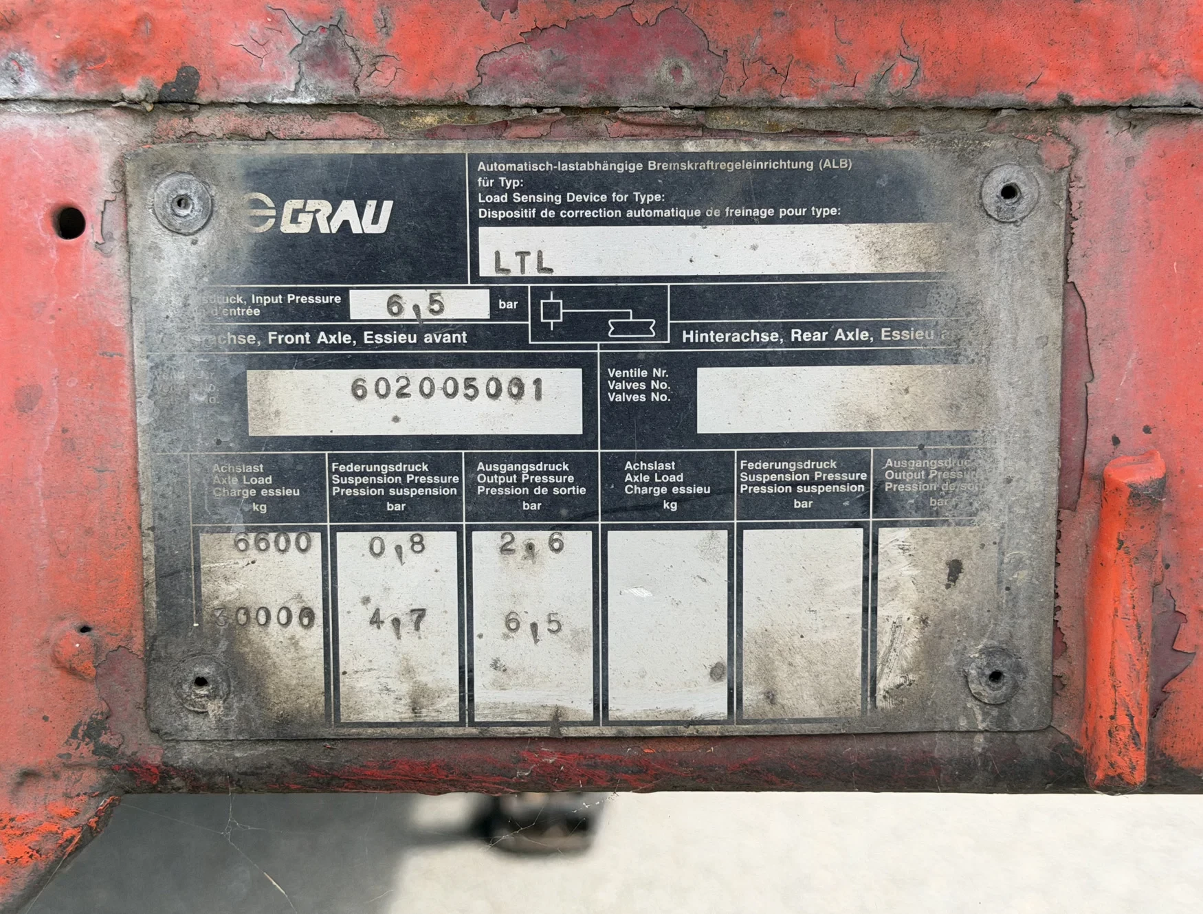 Floor 1981 - FLO-14-30-H DRUM BRAKES STEERING AXLE FLATBED HOLLAND-TRAILER afbeelding 21