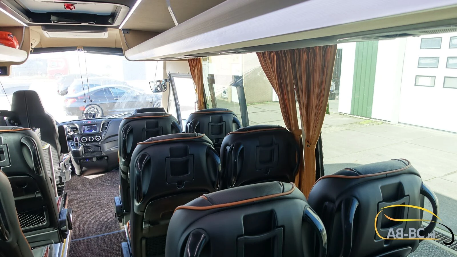 Iveco Rosero First Busworld Edition 31 Seats EURO 6 2026 afbeelding 87