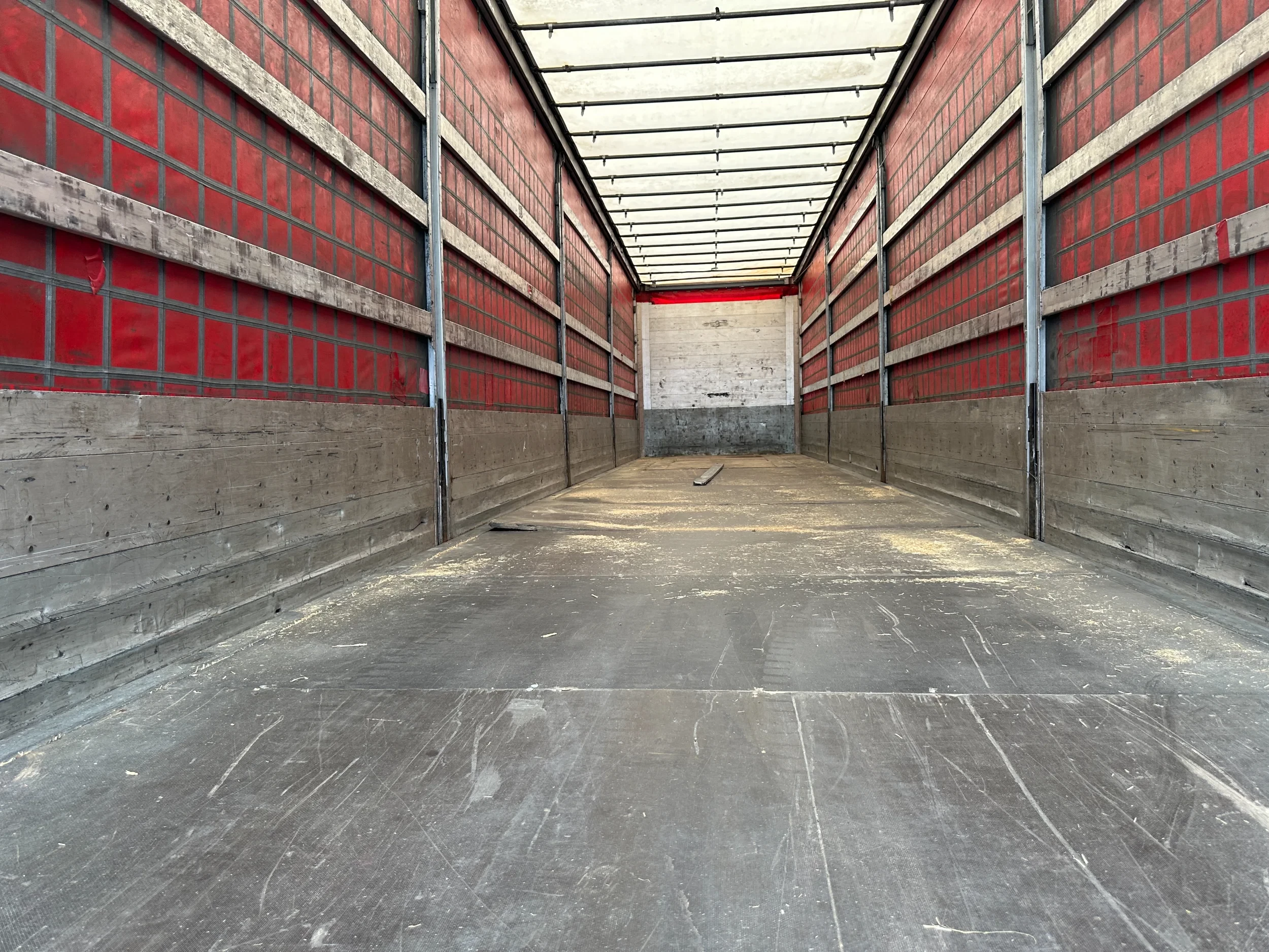 Schmitz Cargobull 2008 - Bordwände / SAF + Scheibebremsen / 2x Liftachse / galvanisiert / Innenhöhe: 2.80m / NL-Auflieger, 2x vorhanden afbeelding 6