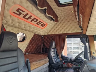 Scania R 2020 - R650 V8 NGS Highline 6x2 - Retarder - PTO/Hydraulic - Custom interior - Full air - 3.15 WB obrazek 31