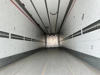Schmitz Cargobull N/A 2015 - DISCBRAKES / CARRIER VECTOR 1950 D/E / DISCBRAKES / NL-TRAILER obrazek 9