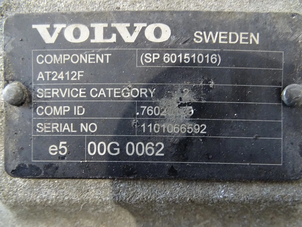 Volvo 2021 - AT-2412-F zdjęcie 2