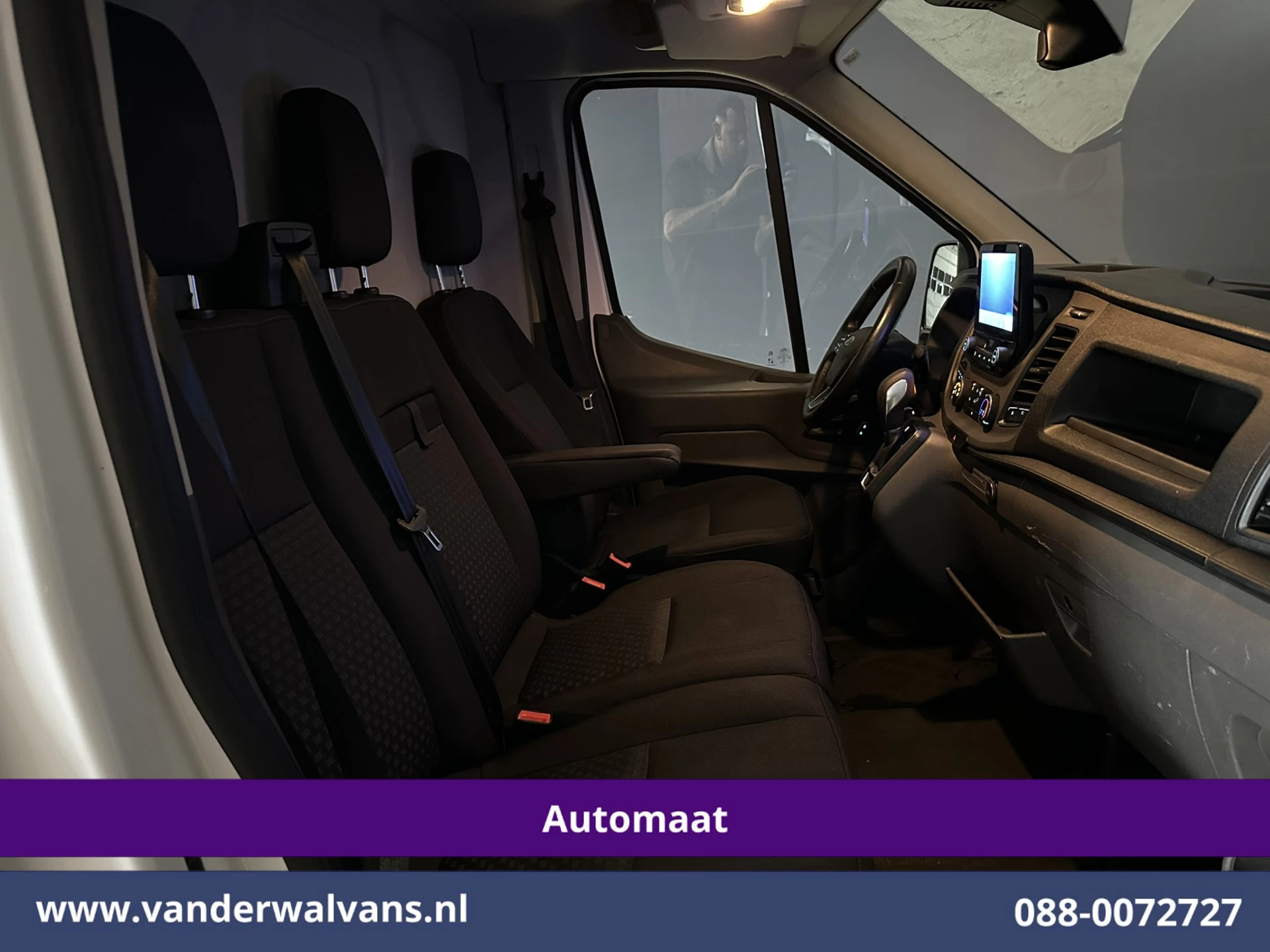 Ford Transit 2021 - 2.0 TDCI 130pk Automaat L2H2 Euro6 Airco | Camera | Navigatie | Apple Carplay | Cruisecontrol obrázek 9