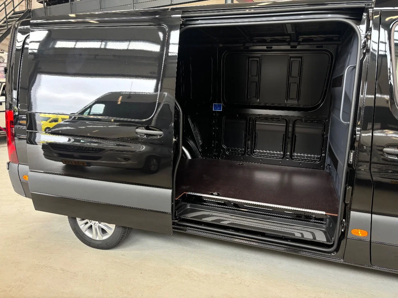 Mercedes-Benz Sprinter 2024 - 319CDI L2H1 PRO Automaat Airco Navi Cruisecontrol LED 3500KG Trekhaak NIEUW obrázek 15
