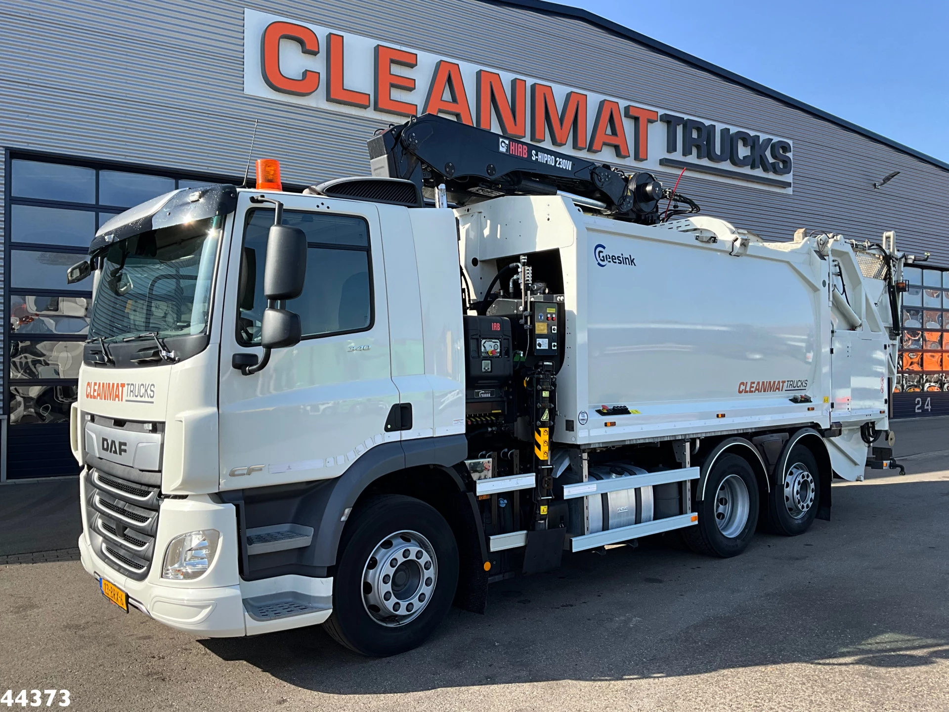 DAF FAN CF 340 Euro 6 Hiab 23 Tonmeter laadkraan Just 54.623 km! 2021 afbeelding 2