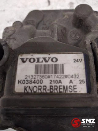 Volvo N/A 2017 - Occ EBS modulatorklep Volvo FH 21327360 K038400 изображение 3
