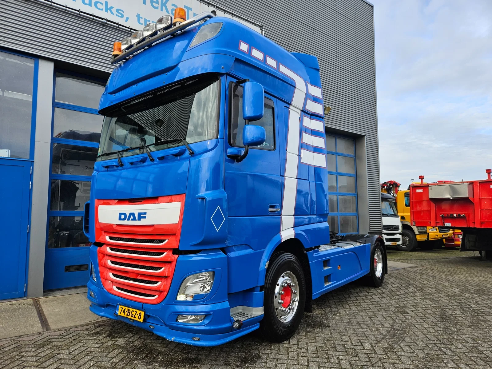 DAF XF 2016 - 460 Special Lether Interior Navigatie Apk/TÜV Smart 2 tacho afbeelding 1