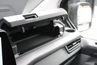 Ford E-Transit Custom 2026 - 340 L2H1 Limited 71 kWh 218pk | 2x Schuif | DDS LED | 360 Camera | B&O | ACC | Navi | Verwarmd stuurwiel | Elek trekhaak | AGR-stoel | Rijklaar zdjecie 24