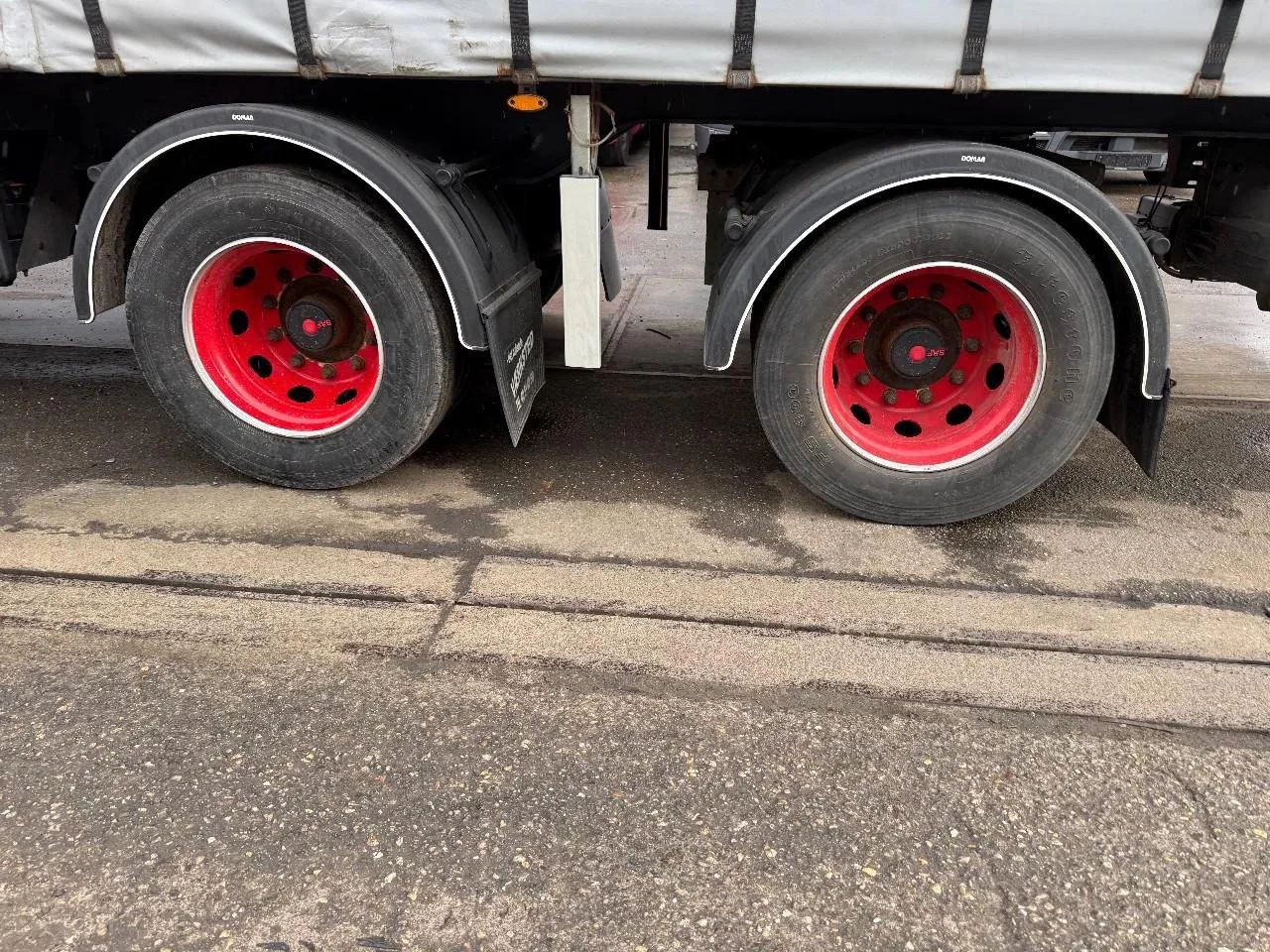 Krone 2 AXLE 2017 obrázek 12
