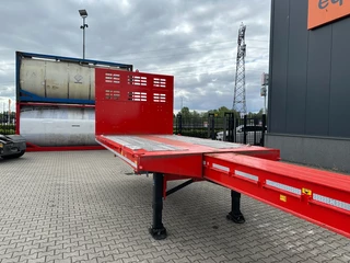 Kässbohrer N/A 2026 - new and unused Heavy-Duty flatbed / 690cm extendable / steering axle / lift axle / twistlocks / timberstakes / NL-trailer / APK: 04-2027 obrazek 18