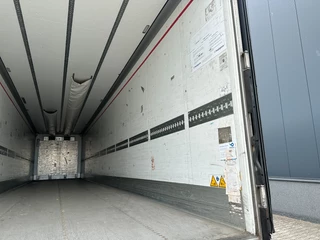 Schmitz Cargobull N/A 2015 - CARRIER VECTOR 1950 D/E / DISCBRAKES / NL-TRAILER / APK: 9-2026 imagen 10