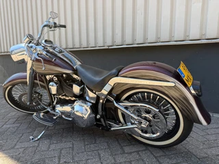 Harley-Davidson Fat Boy 2001 - FLSTFI Compleet verbouwd zeer veel extra's afbeelding 2 miniatuur