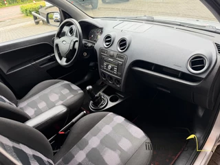 Ford Fusion 2011 - 1.4-16V Cool & Sound obrazek 6