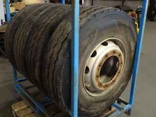 - Geen producent - N/A - HANKOOK13R22.5 zdjecie 1
