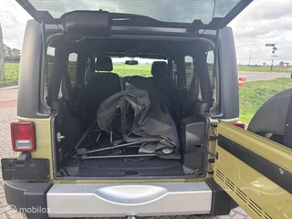 Jeep Wrangler 2013 - Sahara 4dr Bild 2 Miniaturansicht