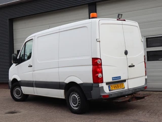 Volkswagen Crafter 2010 - 2.5 TDI 109pk Euro 5 - L1H1 - Trekhaak 3,5t KG afbeelding 3 miniatuur