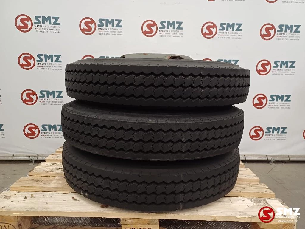 Michelin - Occ vrachtwagenband 7.50R20 128/127L Michelin obrázek 1