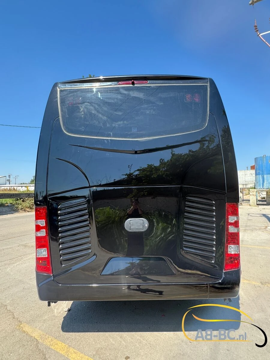 Mercedes-Benz Sprinter - NERO - 31 Seats EURO 6 afbeelding 3