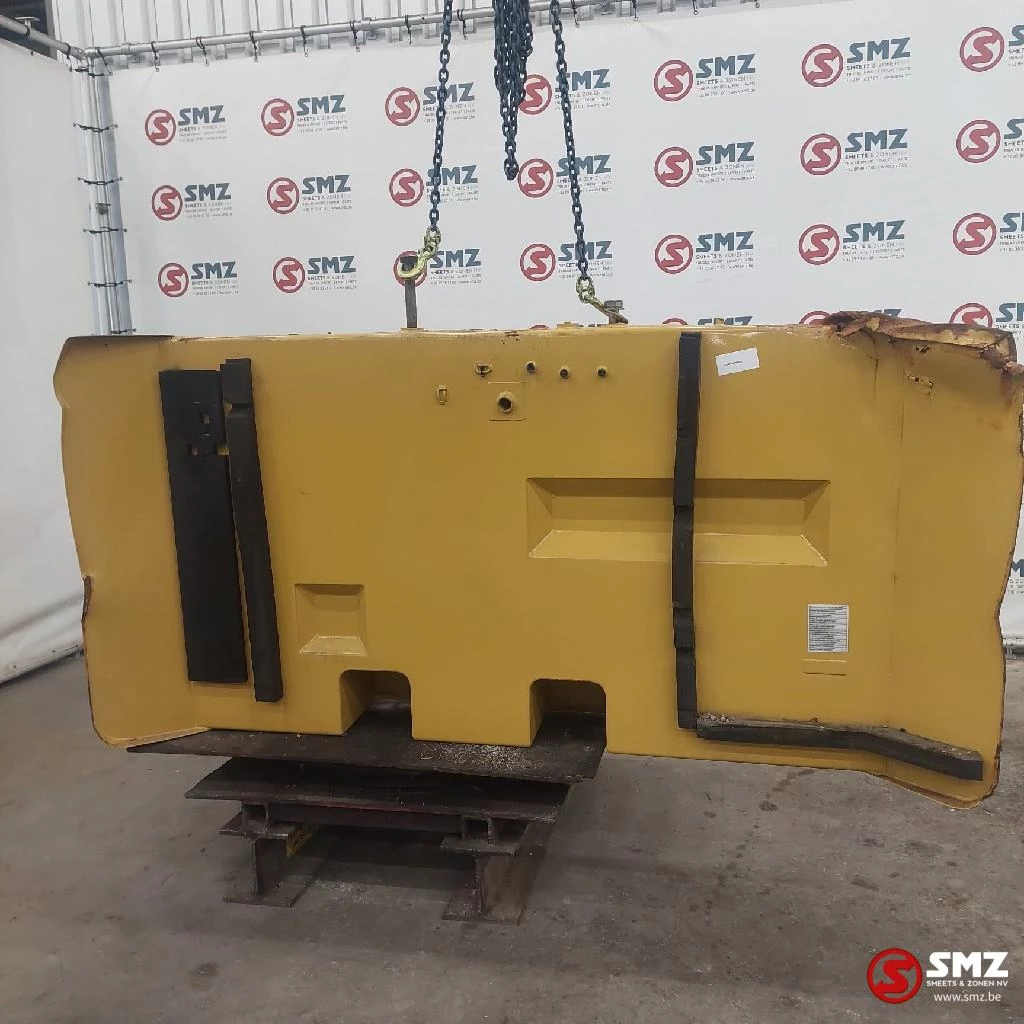 Caterpillar 2022 - Counterweight 2.47T Caterpillar Bild 2