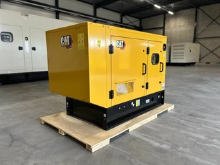 Cat 2024 - DE13.5E3 - 13.5 kVA Generator - DPX-18001 afbeelding 2 miniatuur