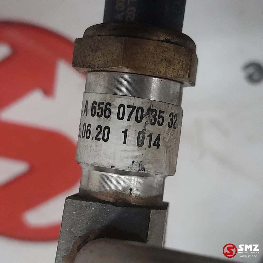 Mercedes-Benz - Occ brandstofslang + brandstoftemperatuursensor OM afbeelding 6