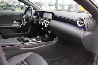 Mercedes-Benz CLA 2022 - Shooting Brake 250e AUT8 Advantage DISTRONIC SFEER HEAD-UP CARPLAY 18'' bild 15