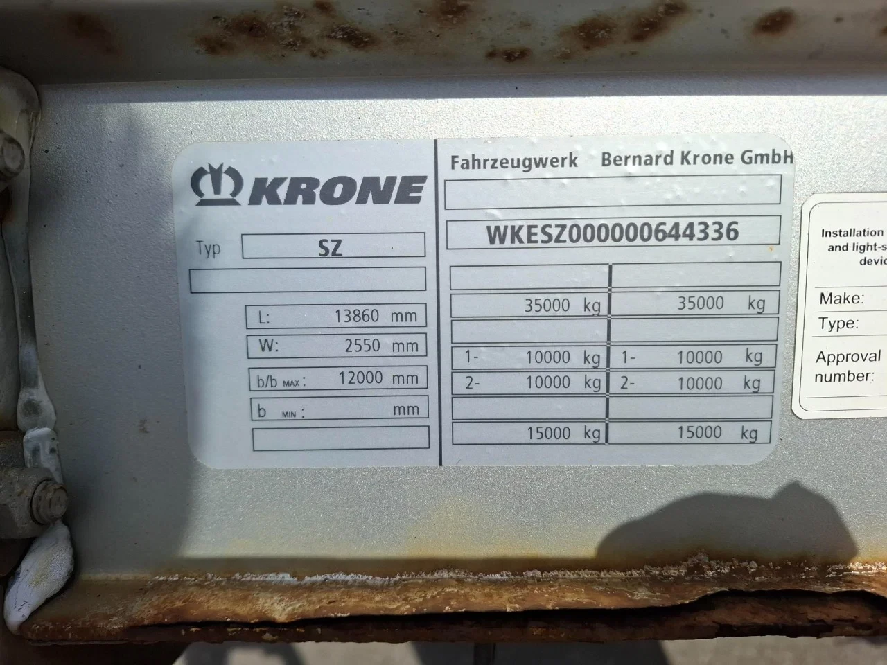 Krone 2015 - / SLIDING ROOF / LIFT AXLE / STEERING AXLE / REMOTED PLATFORM 2500 KG / CURTAIN SAILS / BPW 10 TON AXLES / 2015 obrázek 18