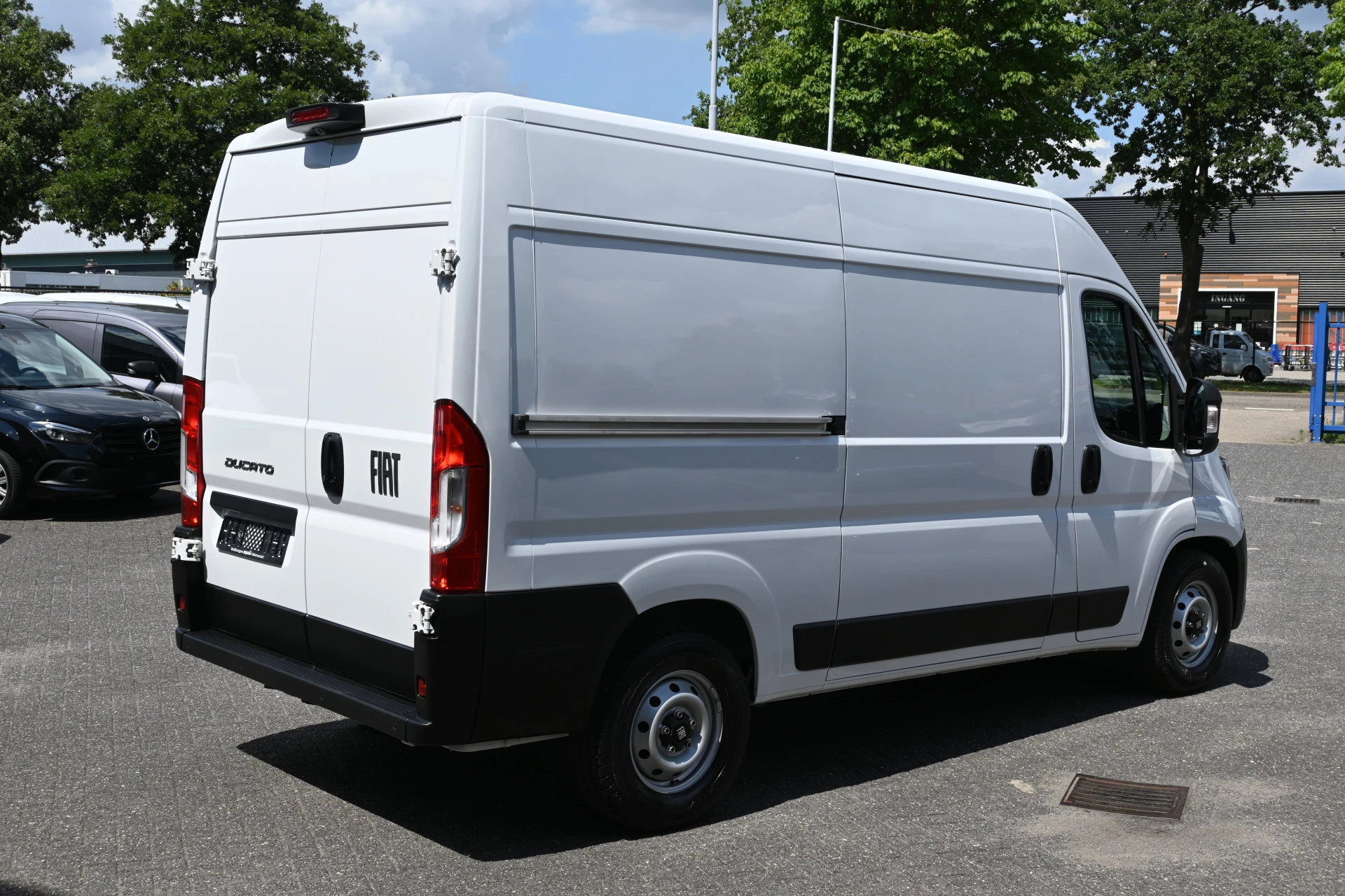 Fiat Ducato 2024 - L2H2 140 pk 3.5t 2.2 MultiJet zdjęcie 3