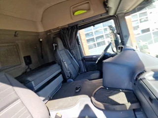 Scania P 2015 - P280 4x2 - Box with sidedoors - Loadlift - Full air - 5.70 WB - Euro 6 obrazek 24