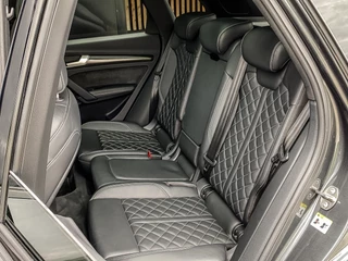 Audi Q5 2020 - 55 TFSIe 367PK Quattro Competition image 16