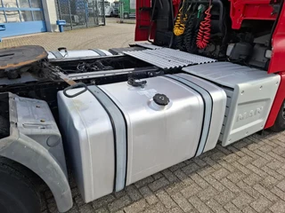 MAN TGX 2016 - 18.440 / NL TRUCK / TUV:05-09-2026 / DOUBLE TANK / SMART TACHO V2 / 761705 KM / NAVI / FRIGDE / AUTOMATIC / EURO-6 / 2016 zdjecie 9