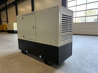 Perkins 2026 - 404J-22G - 22 kVA - Stage V Genset - DPX-19906 изображение 3 миниатюра