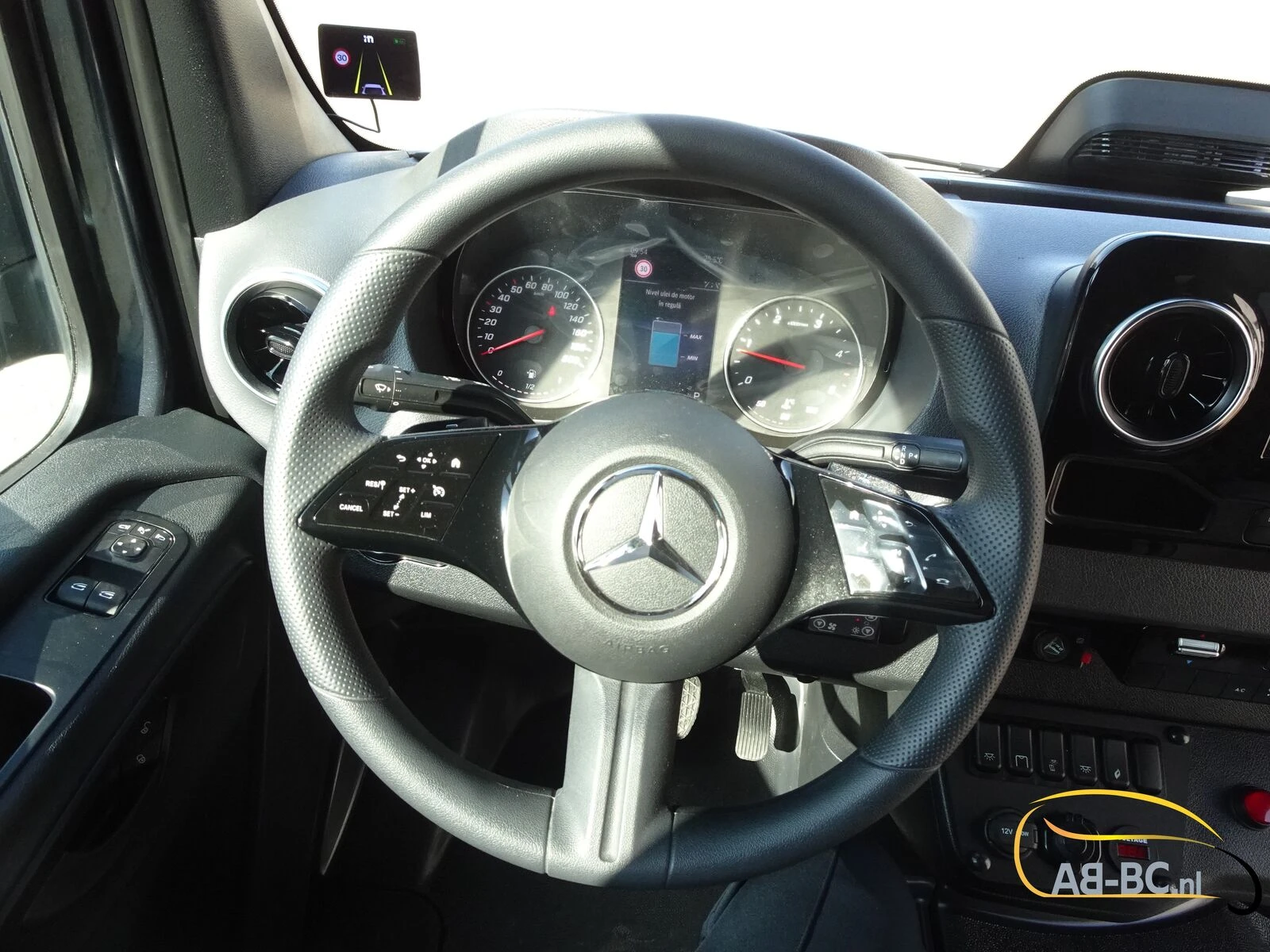 Mercedes-Benz Sprinter 2026 - Aveuro 519 CDI, 21 seats, EURO 6 imagem 61