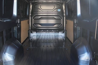 Renault Master 2024 - T35 2.0 dCi 170pk L2H2 Extra - 2x Schuifdeur - Navigatie - Blind Spot - Camera - Stoelverwarming - Verwarmde voorruit - Rijklaar immagine 5