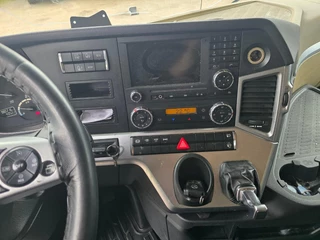 Mercedes-Benz Actros 2013 - 1842 Blue Efficiency Power obrazek 17