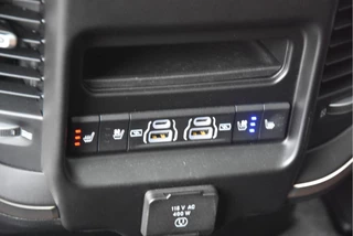 Dodge Ram 1500 2024 - 5.7 V8 4x4 Crew Cab Longhorn zdjecie 34